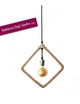 ÖRGÜ DİK BAKLAVA SARKIT